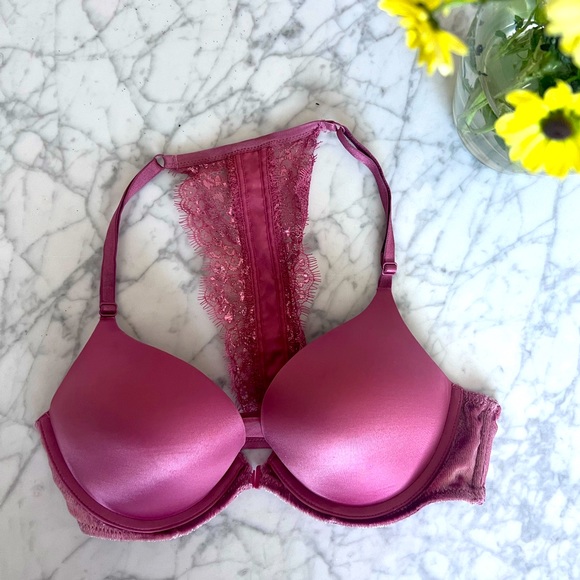 Victoria Secret bombshell triple push up bra. - Picture 2 of 2